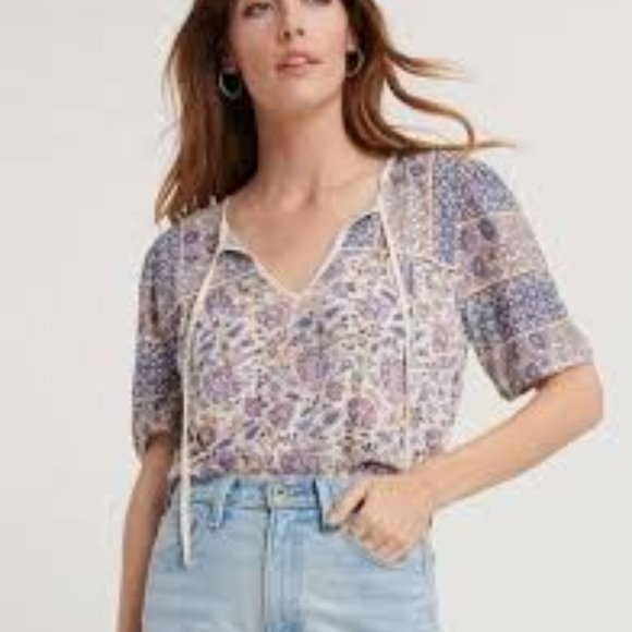 Lucky Brand Tops - LUCKY BRAND Sz L PEASANT TOP NWT